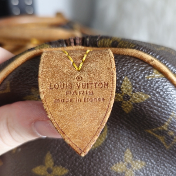 SOLD // Authentic Louis Vuitton Speedy 35 - Picture 9 of 10